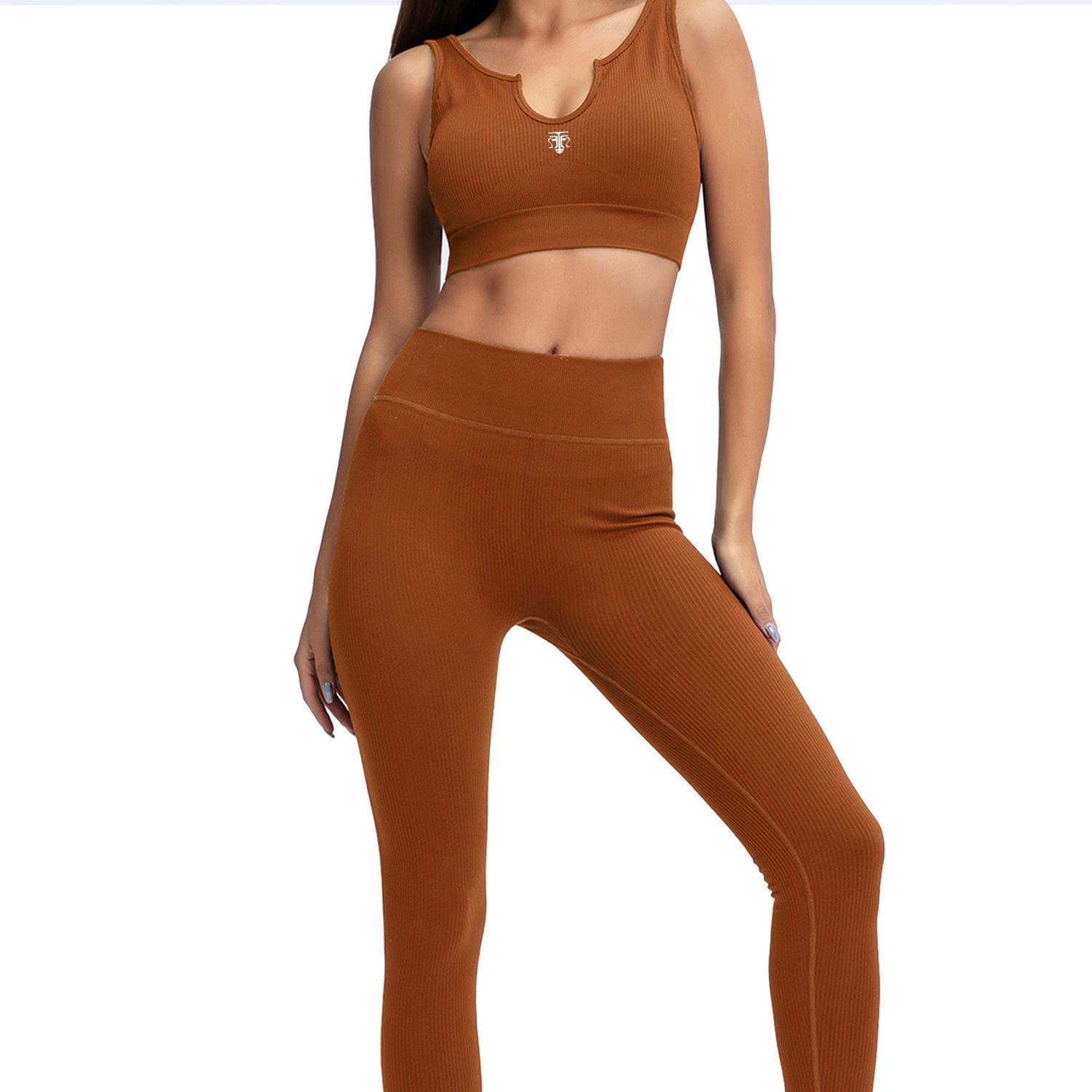 Conjunto Deportivo Essential Comfort Fit (Top + Leggings) - Imagen de 5