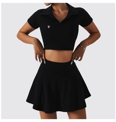 Conjunto Deportivo Active Polo Fit (Top + Falda Short) para pádel, tenis, golf y gym.